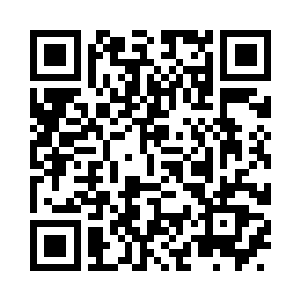 在珍妮和李思琪给凯瑟琳脱上衣的时候二维码生成