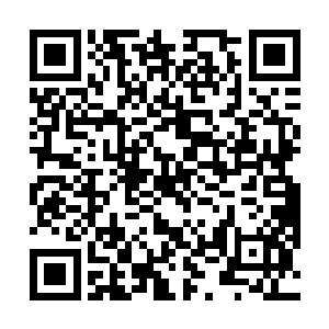 在秘书和保镖簇拥下的江龙潭径直朝着出租屋走了进去二维码生成