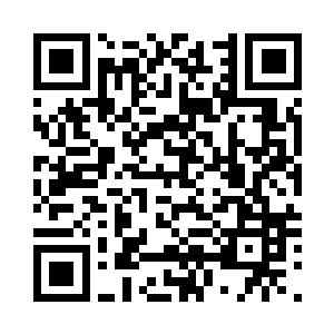 在空中拦截住了先后而來的两把匕首二维码生成