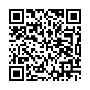 在空中缓缓凝聚化形成为一个高瘦的老者二维码生成