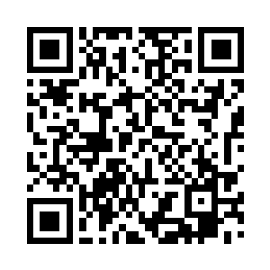 在给最后一份试卷认真写了注解以后二维码生成