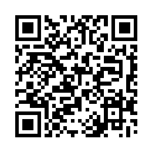 在老雷的引导下往回退了一截才穿过巷道二维码生成