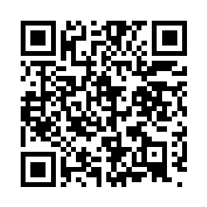 在自己最小女儿的成年礼上听到这样的语言二维码生成