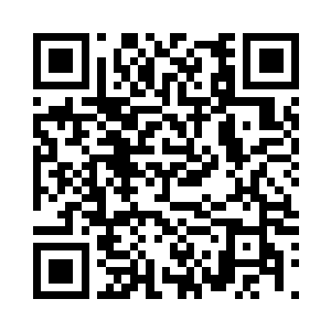 在自己额头上面画出一个奇异的符号二维码生成