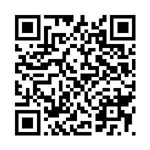 在苏林肩膀和胳膊上瞬间抓了三次二维码生成