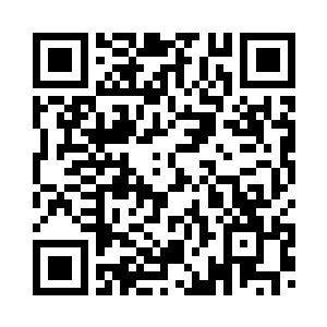 在落地的瞬间身体又滚出十几米远二维码生成