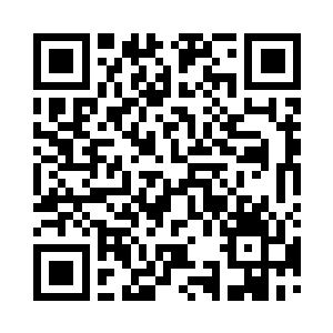 在见识过了先前那名贸然上前攻击吴岩二维码生成