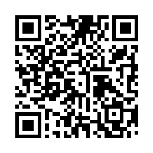 在足球场上如果用自己的身体去和对手对抗二维码生成