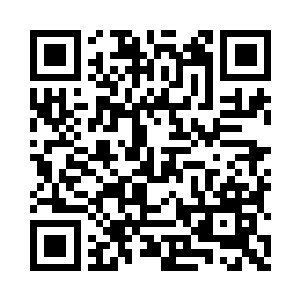 在路过已经被制服的慕心怡身边时暗自咒骂道二维码生成
