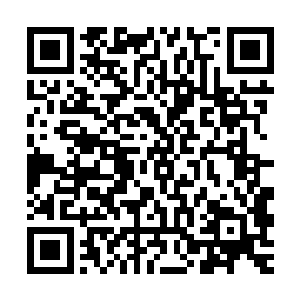 在边城的时候慕容婷在慕容慎的坚持下终于还是和冷皓宇成了亲二维码生成