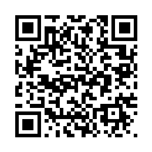 在这两位气场强大到无边的老人面前二维码生成