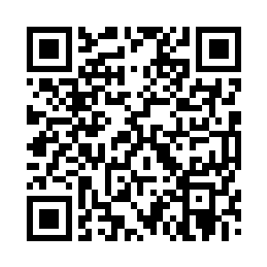 在这泥泞的小镇道路上到处都是死尸二维码生成