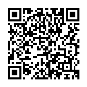 在陈小练仔细盯着龙本精细看了足足有五分钟后――开始的时候二维码生成