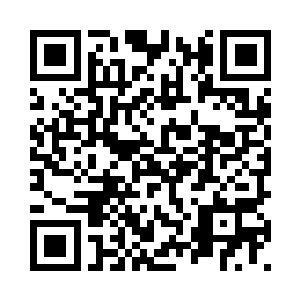 在雷林面前投射出一个立体的虚影二维码生成