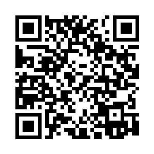 在飞机上经过马来西亚籍员工的翻译才知道二维码生成