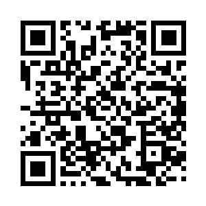 在iu的建议下三人是愉快的把合同签了下来二维码生成