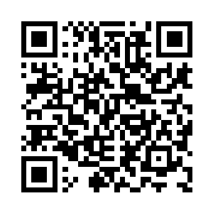 地上一块石头与他的嘴巴來了一个亲密的接触二维码生成