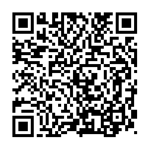 场合也一样是圆滑世故的老狐狸――否则也站不到真正的巅峰位置了二维码生成