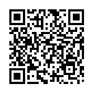 坐在驾驶位上的邵华实在看不下去了二维码生成