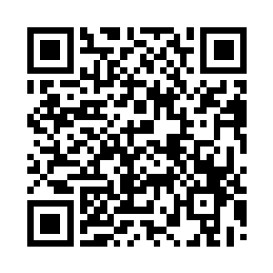 坐镇在这里的圣殿长老禾田缓缓的睁开了眼睛二维码生成