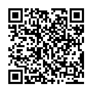 埋伏在一公里半以外的重型机枪猛烈的向车队射击起来二维码生成