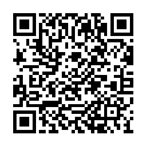 墨修尧倒是对孩子的满月要不要办没有什么想法二维码生成