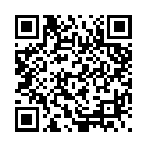 处于隐身状态下的千泷已经出现在了窗外二维码生成