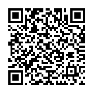 复婚之后我们一家四口就可以幸福快乐的生活在一起二维码生成