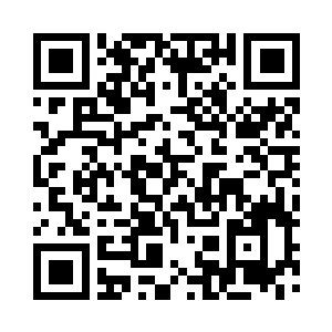 夏云杰看着两边刚才还很疯狂的两个女人二维码生成