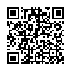 夏天不可思议的看着面前的这个竹简二维码生成