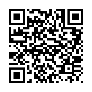 夏天也是一直守护在黑天涯的旁边二维码生成