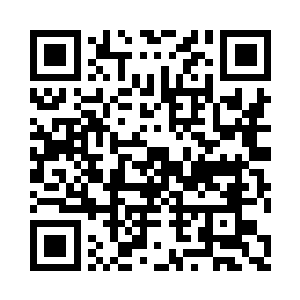 夏天就看到了一男一女在那里招待顾客二维码生成