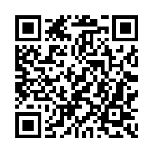 夏天换上了一身干净的衣服后走向江海大学二维码生成