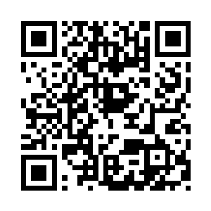 夏嫣然穿着睡衣坐在大理石的阳台栏杆上二维码生成