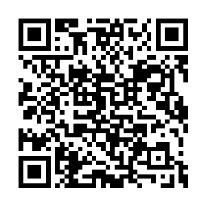 外加一个温泉游泳池馆和一个大型高尔夫练习场二维码生成