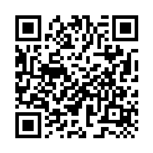 外面的两辆卡车上的油布被掀开了二维码生成