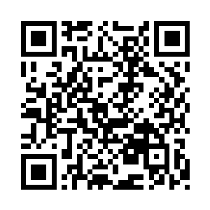 外面的走廊同样被波纹扭曲成了麻花的形状二维码生成