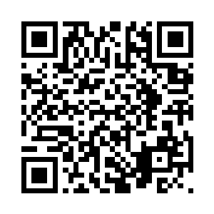 大元寺门口的两名和尚看到这么多人来了二维码生成
