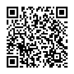 大厅之中的诸多骑士刚才没有任何一个人发现关千重何时进来的二维码生成