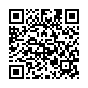 大家此刻都在焦急的打量着四周的景象二维码生成