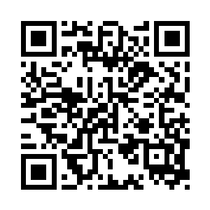 大家的视线全部刷刷刷集中到苏落身后二维码生成