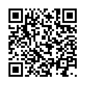 大家都用一种看上帝的目光看着荣光二维码生成