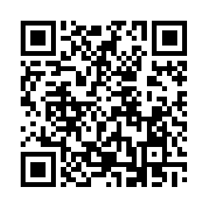 大家顶着小雨去海边玩了一把雨中漫步二维码生成