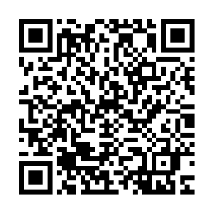 大概也觉得和自己的合作能对巩固她在这个群体中的地位有帮助二维码生成