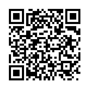 大片冰晶洒落和无数风刃风暴汇集在一起二维码生成