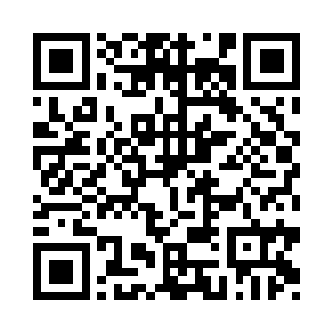 大片的血和脑浆糊在了走廊的墙壁上二维码生成