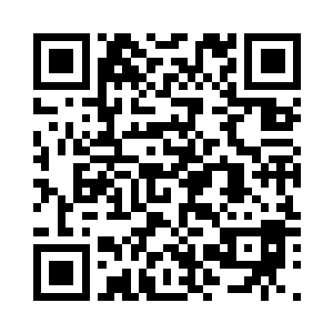 大白在浅蓝色的海洋里不停的翻腾着二维码生成