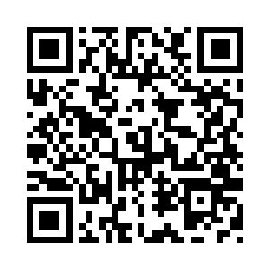 天伯伯手中浮现出一块拇指大小的白玉二维码生成