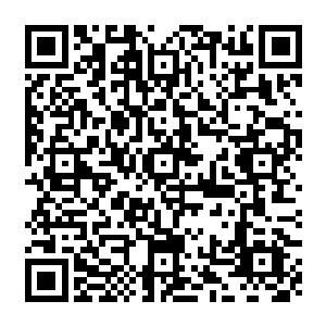 天外楼还欠了秦方一次天澜秘境三个月的修炼……李无花显然并没有忘记这个事情二维码生成