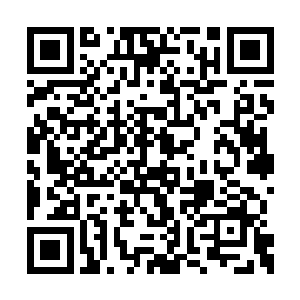 太子意有所指地朝宸王与慕容玥相握的手上看去二维码生成